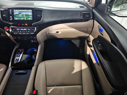 Used 2022 Honda Pilot Touring image 30