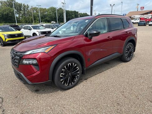 New 2026 Nissan Rogue Dark Armor AWD/4WD image 3