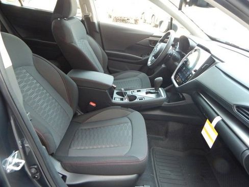 Used 2025 Subaru Impreza 2.0i Sport w/ Popular Package #1 image 18