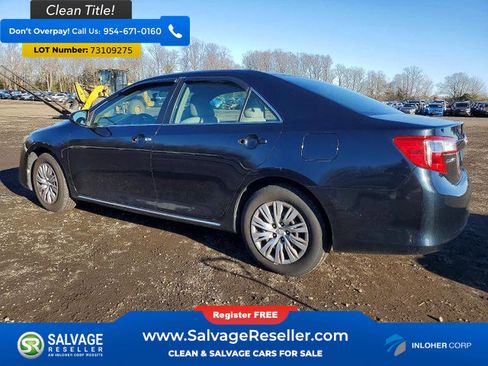 Used 2012 Toyota Camry LE FWD image 3