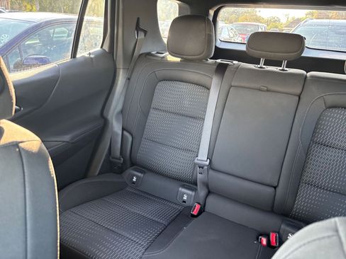 Used 2025 Chevrolet Equinox LT image 39