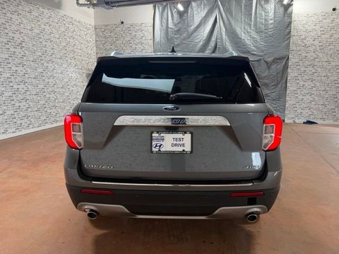 Used 2023 Ford Explorer Limited image 5