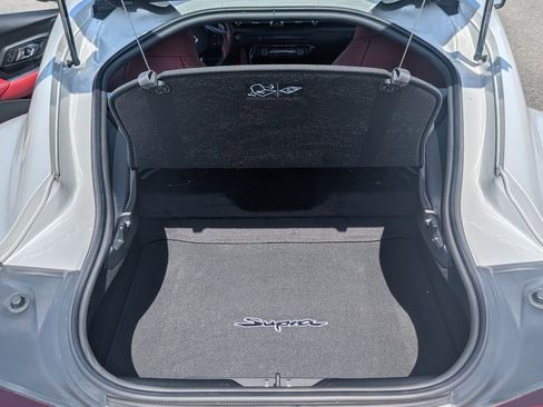 Used 2020 Toyota Supra Launch Edition w/ Driver Assist Package RWD image 7