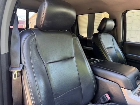 Used 2017 Ford F250 Lariat w/ Chrome Package AWD/4WD image 30