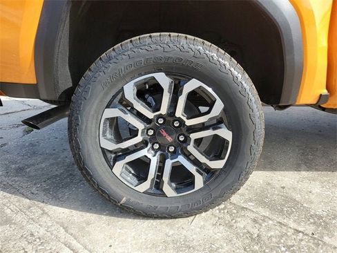 New 2025 GMC Canyon AT4 w/ Nightfall Edition image 6