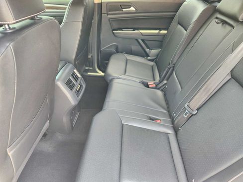 Used 2021 Volkswagen Atlas SE FWD image 29