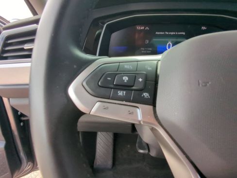 Used 2023 Volkswagen Jetta SE w/ Panoramic Sunroof Package FWD image 23