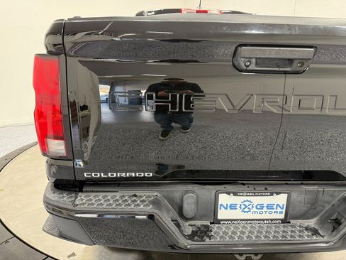 Used 2023 Chevrolet Colorado Z71 w/ Z71 Convenience Package 2 image 47