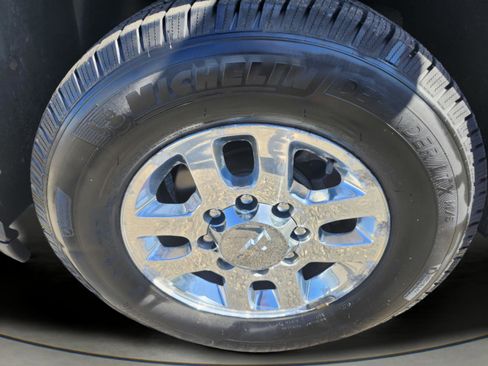 Used 2013 Chevrolet Silverado 2500 LTZ w/ LTZ Plus Package image 29