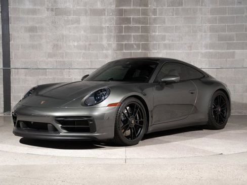 Used 2023 Porsche 911 Carrera 4 GTS AWD/4WD image 5
