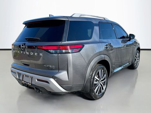 Used 2022 Nissan Pathfinder Platinum w/ Cargo Package image 7