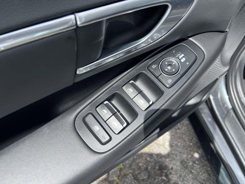 Certified 2023 Hyundai Sonata SEL w/ Preferred Accessory Package FWD image 16