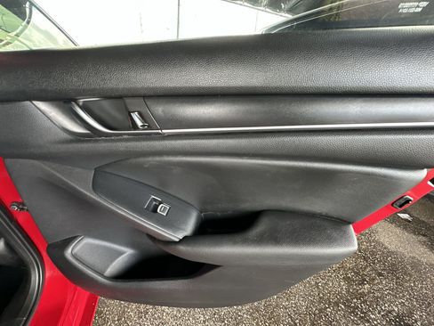 Used 2020 Honda Accord Sport image 30