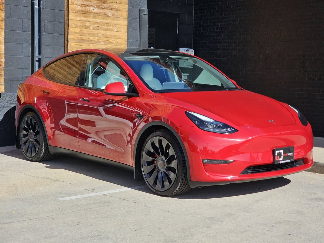 Used 2022 Tesla Model Y Performance AWD/4WD image 8