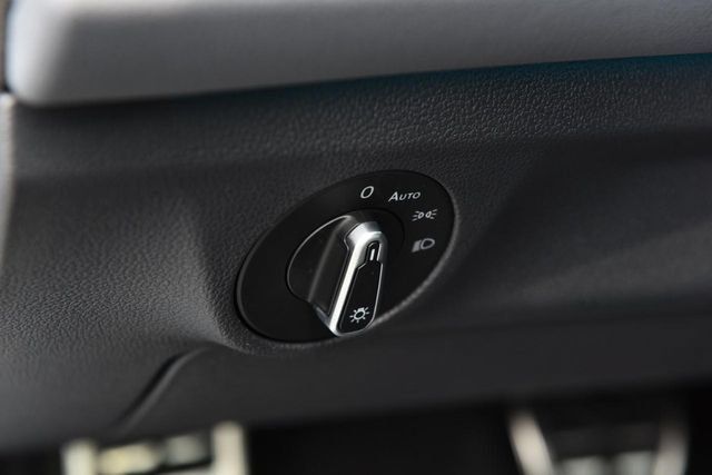 New 2026 Volkswagen Jetta GLI Autobahn FWD image 11
