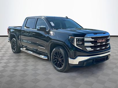 Used 2024 GMC Sierra 1500 SLE w/ Preferred Package