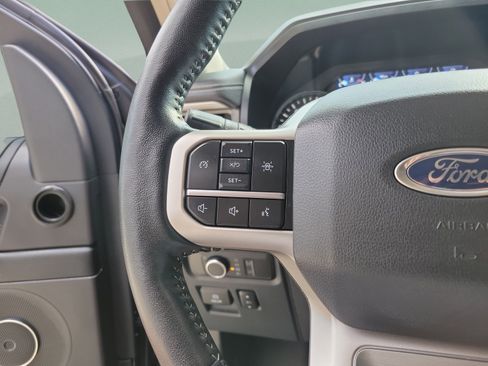 Used 2022 Ford Expedition Max XLT RWD image 23