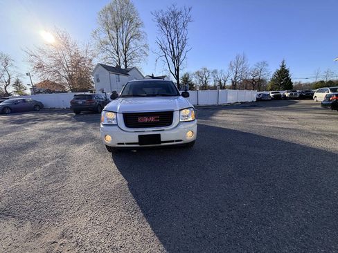 Used 2005 GMC Envoy XUV SLE w/ Sle Preferred Equipment Group AWD/4WD image 4
