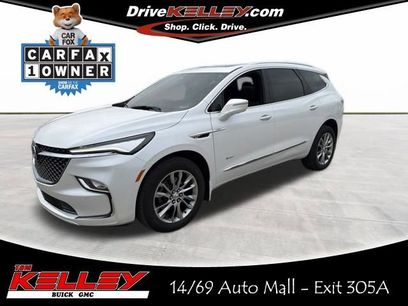 Used 2024 Buick Enclave Avenir w/ Trailering Package, 5000 lbs.