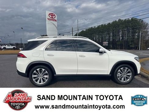 Used 2020 Mercedes-Benz GLE 350 GLE 350 w/ Premium Package image 2