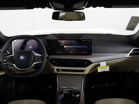New 2026 BMW i4 eDrive40 w/ Premium Package RWD image 4