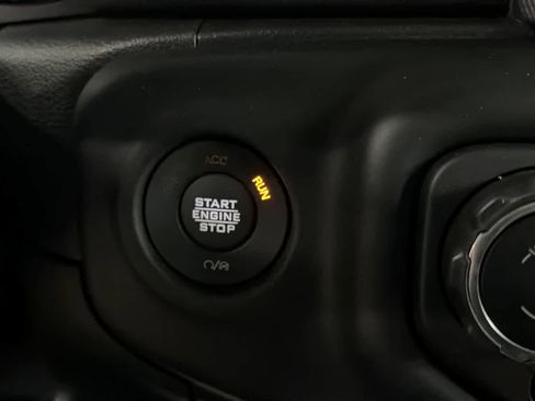 Used 2021 Jeep Wrangler Unlimited Sahara image 15