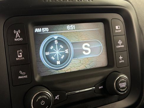 Used 2016 Jeep Renegade Latitude w/ Cold Weather Group image 27