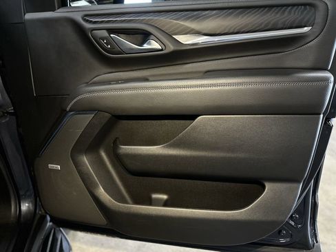 Used 2023 GMC Yukon Denali image 31