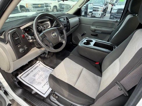 Used 2007 Chevrolet Silverado 3500 W/T w/ Provisions, Wrecker Package image 13