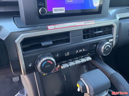 New 2026 Toyota Tacoma SR5 AWD/4WD image 18