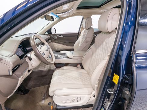 Used 2023 Genesis GV80 3.5T AWD/4WD image 15