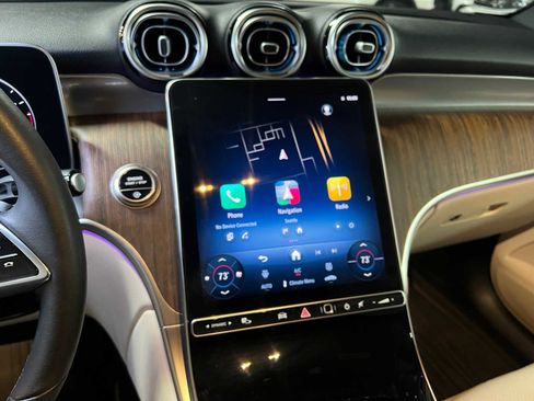 Certified 2025 Mercedes-Benz GLC 300 GLC 300 image 32