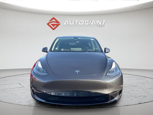 Used 2024 Tesla Model Y Long Range RWD image 16