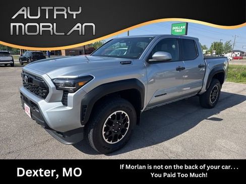 Used 2024 Toyota Tacoma TRD Off-Road w/ TRD Off Road Upgrade Package AWD/4WD image 1