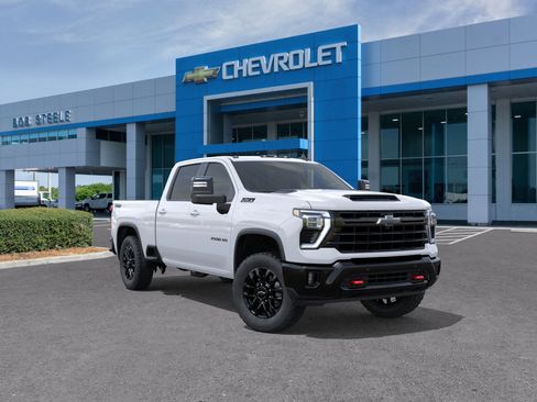 New 2026 Chevrolet Silverado 2500 LT w/ Trail Boss Package AWD/4WD image 1