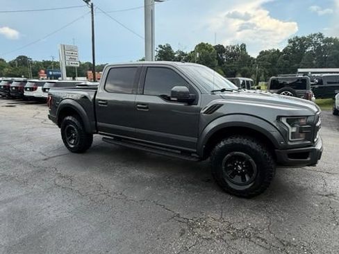 Used 2018 Ford F150 Raptor w/ Equipment Group 802A Luxury AWD/4WD image 8