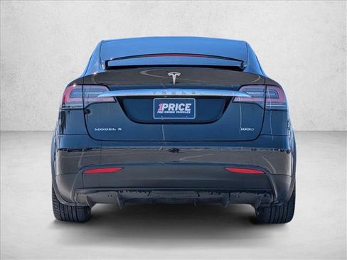 Used 2017 Tesla Model X 90D image 6