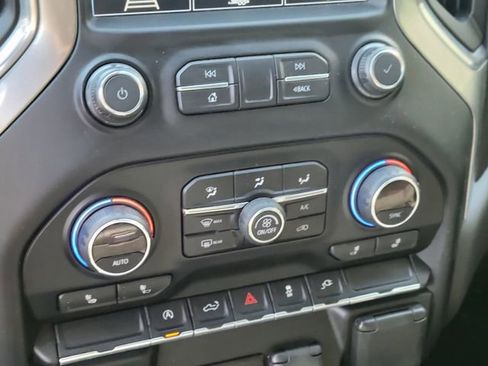 Used 2020 Chevrolet Silverado 1500 RST w/ Texas Edition image 27