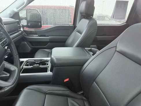 Certified 2024 Ford F250 Lariat w/ Lariat Ultimate Package image 3