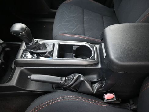 Used 2017 Toyota Tacoma TRD Sport w/ Tow Package image 20