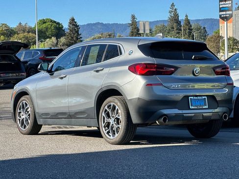 Used 2023 BMW X2 sDrive28i w/ Convenience Package FWD image 3