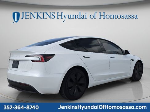 Used 2025 Tesla Model 3 RWD image 4