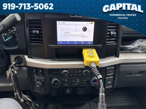 New 2025 Ford F450 XL w/ XL Chrome Package image 27