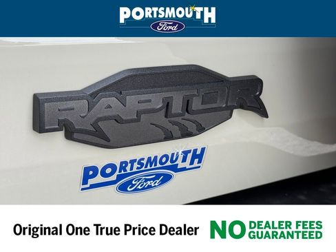 New 2025 Ford Bronco Raptor image 19