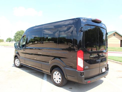 Used 2023 Ford Transit 350 XLT RWD image 3