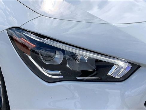 Used 2023 Mercedes-Benz CLA 250 image 33