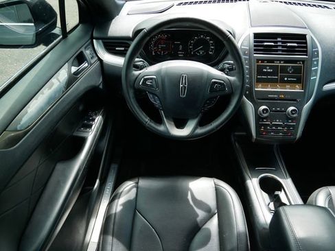 Used 2018 Lincoln MKC Premiere FWD image 12