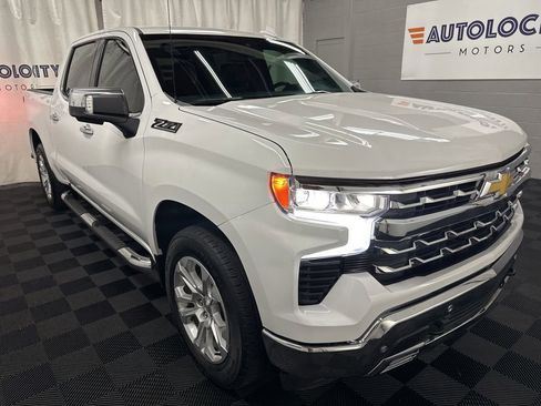 Used 2023 Chevrolet Silverado 1500 LTZ AWD/4WD image 2
