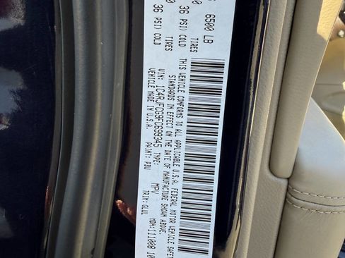 Used 2015 Jeep Grand Cherokee Overland image 28