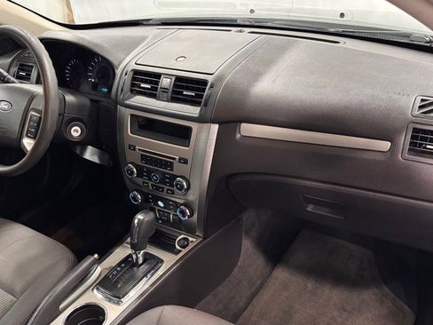 Used 2011 Ford Fusion SE w/ 201A Rapid Spec Order Code image 17